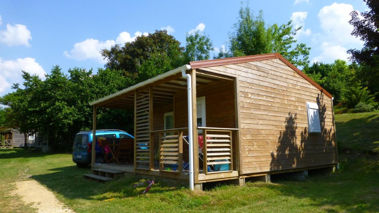 Camping Les Terrasses De Dordogne Rouffignac Saint-Cernin Exterior foto