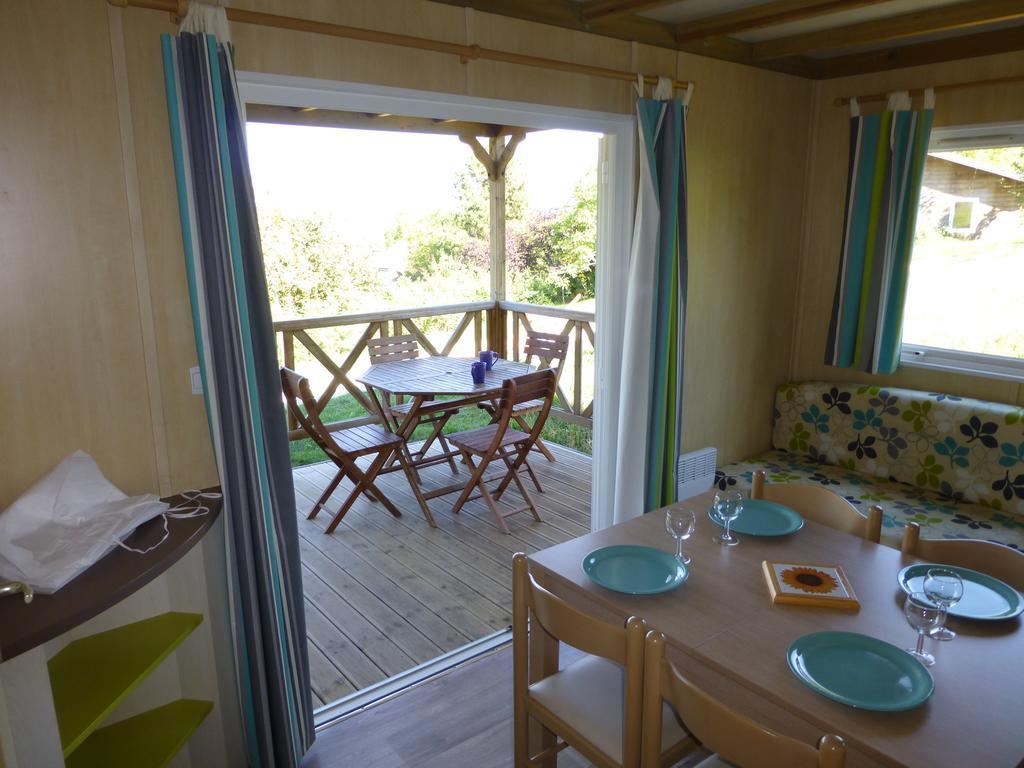 Camping Les Terrasses De Dordogne Rouffignac Saint-Cernin Quarto foto